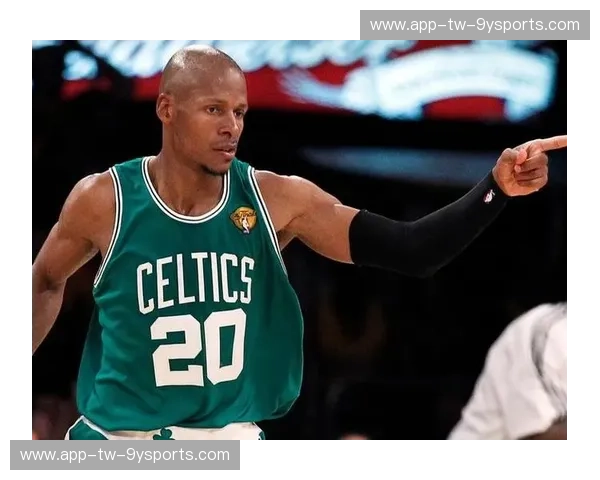 烈焰与孤星的绝杀交响：雷·阿伦，那颗永不熄灭的冷血之心